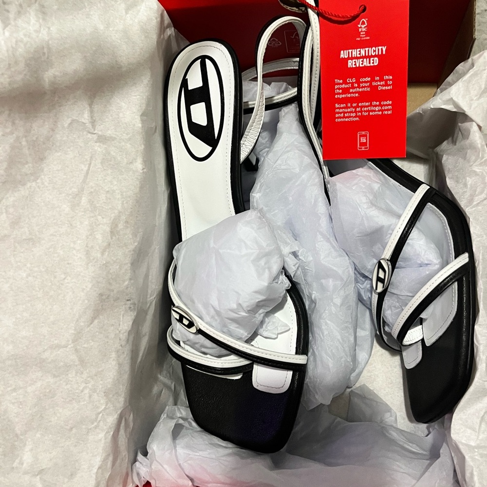 Diesel heels new only tried on with box